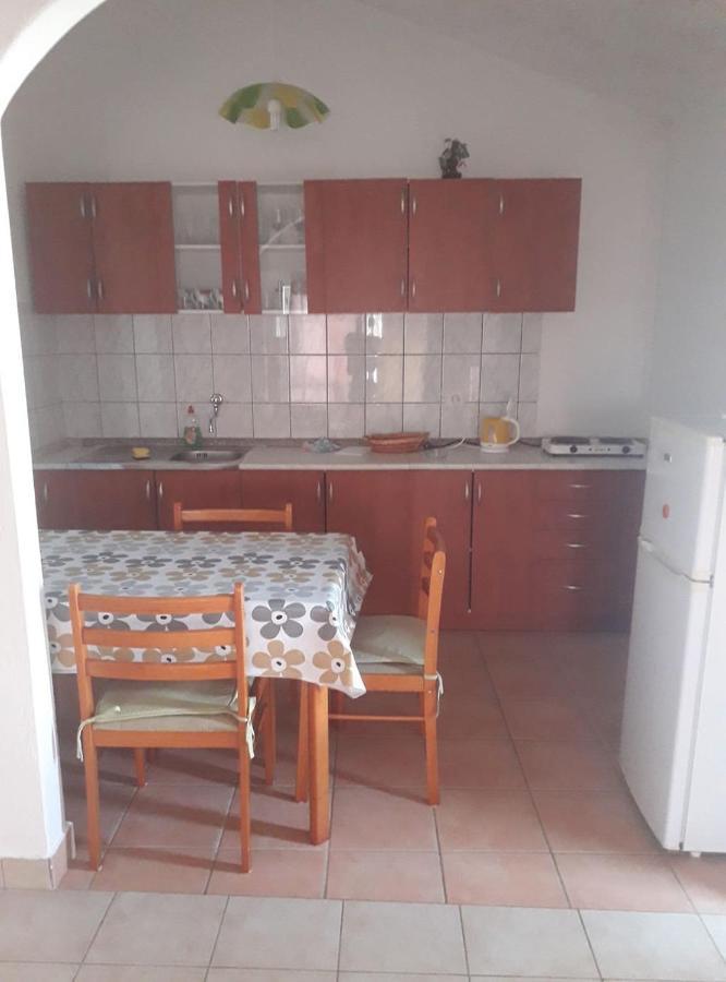 Apartments Vrsa Seline Esterno foto