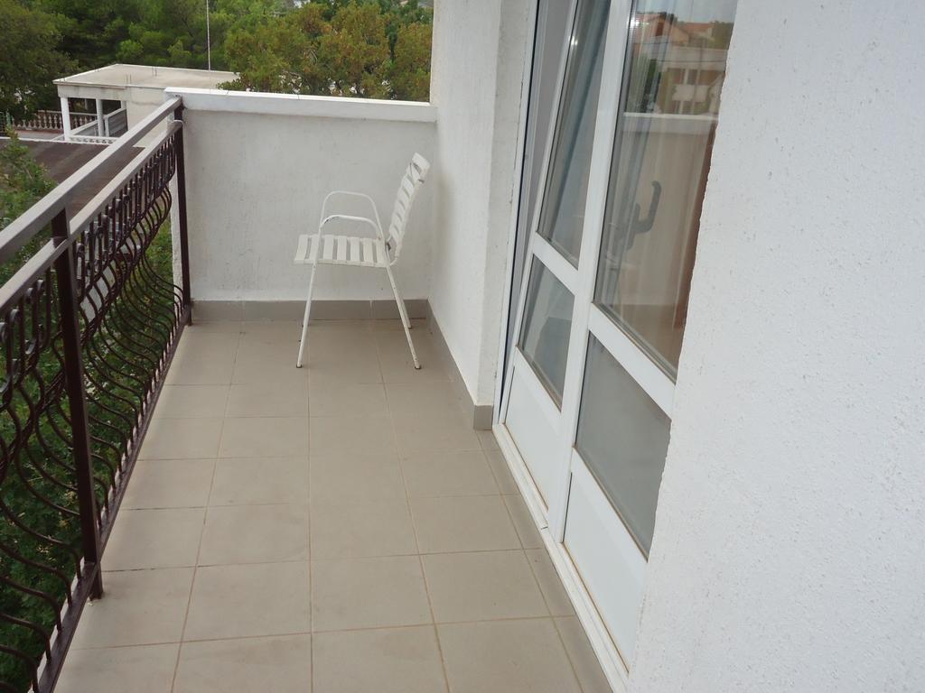 Apartments Vrsa Seline Esterno foto