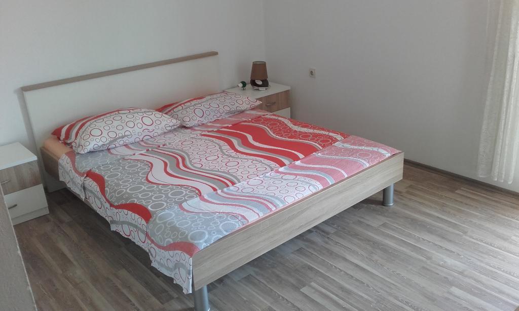 Apartments Vrsa Seline Esterno foto
